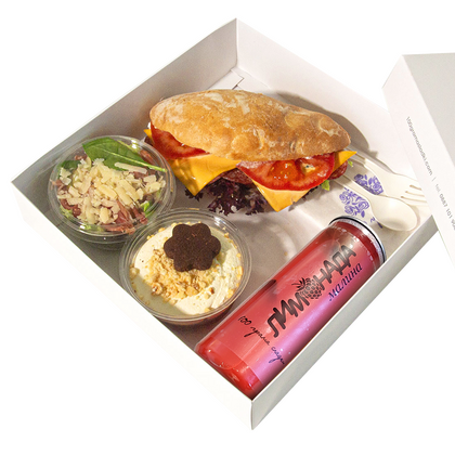 Сет обяд с чабата с луканка и чедър