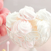 Хрупкави целувки 10 бр. розови и бели